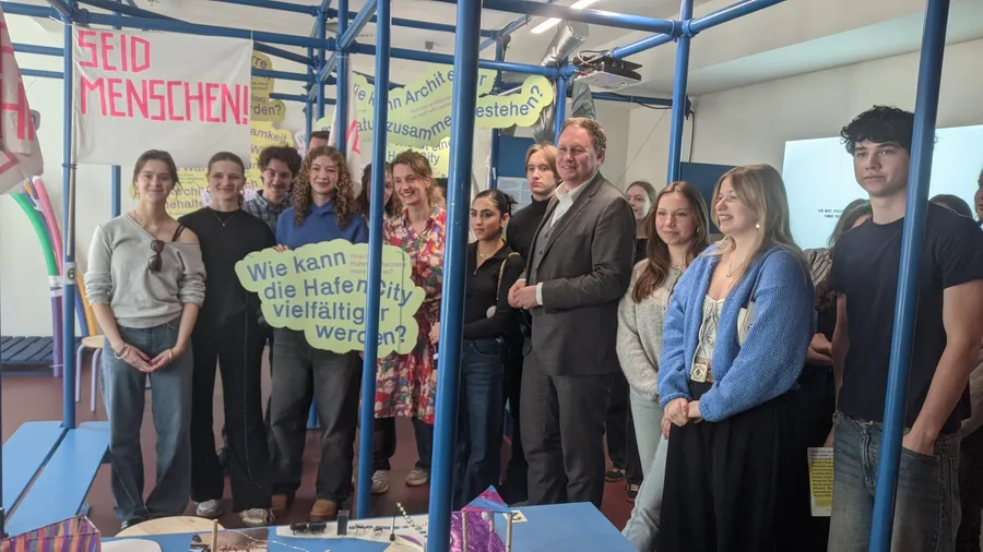 1 Pxl 20250404 112232577